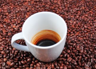 Jak szybko odparować szyby?