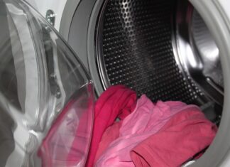 Na kim spoczywa obowiązek prania i konserwacji odzieży roboczej?