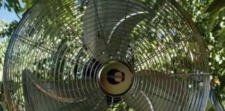 Jak sprawdzić czy działa wentylator chłodnicy?