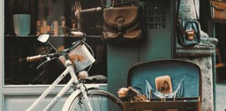 Czy sklep musi przyjąć stary akumulator?