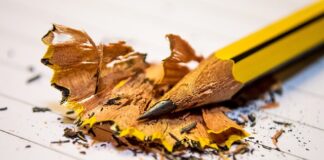 Co oznaczają opiłki w oleju?