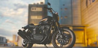 Ile waży Honda Odyssey?