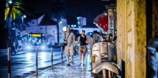 Czy skuter ma sprzęgło?