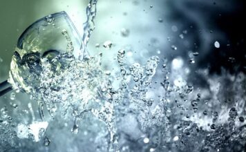 Czy lekarz rodzinny może zrobić płukanie uszu?