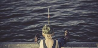 Jak powinien być dopasowany kombinezon motocyklowy?