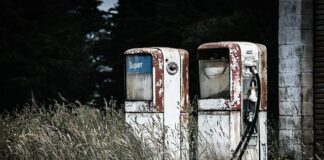 Co jest lepsze benzyna ekstrakcyjna czy aceton?