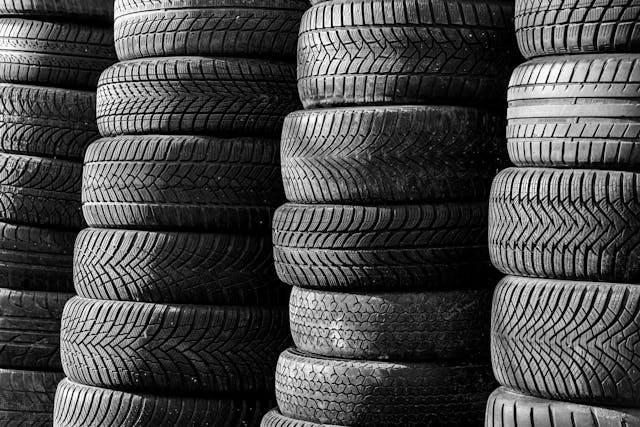 pexels-wal_-172619-2156618639-37002235 opony